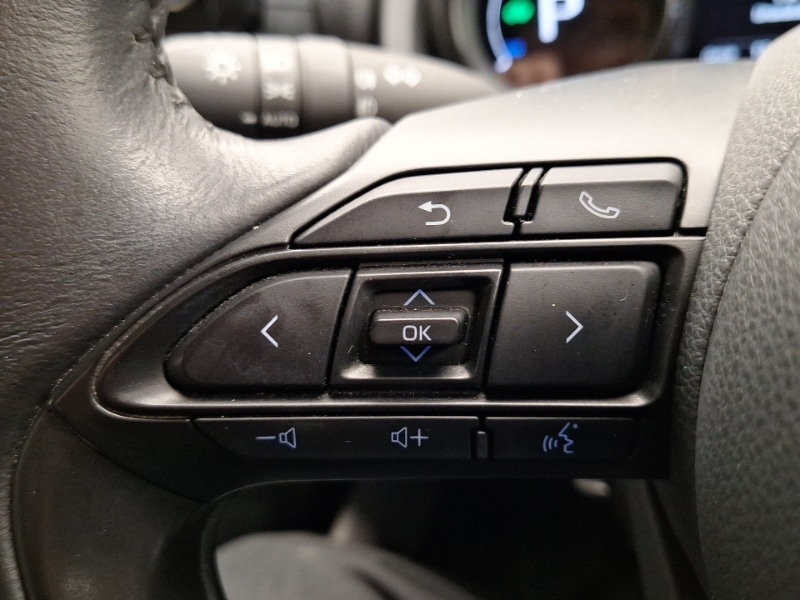 Used Toyota Yaris 2022 for sale - 76644069: Photo 17