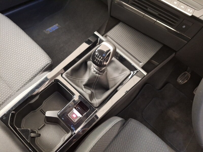 Used Vauxhall Astra 2024 for sale - 76271974: Photo 11