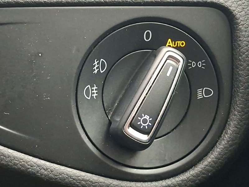 Used Volkswagen Golf 2020 for sale - 77847366: Photo 15