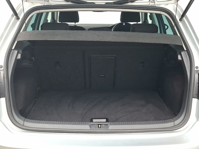 Used Volkswagen Golf 2020 for sale - 77847366: Photo 8