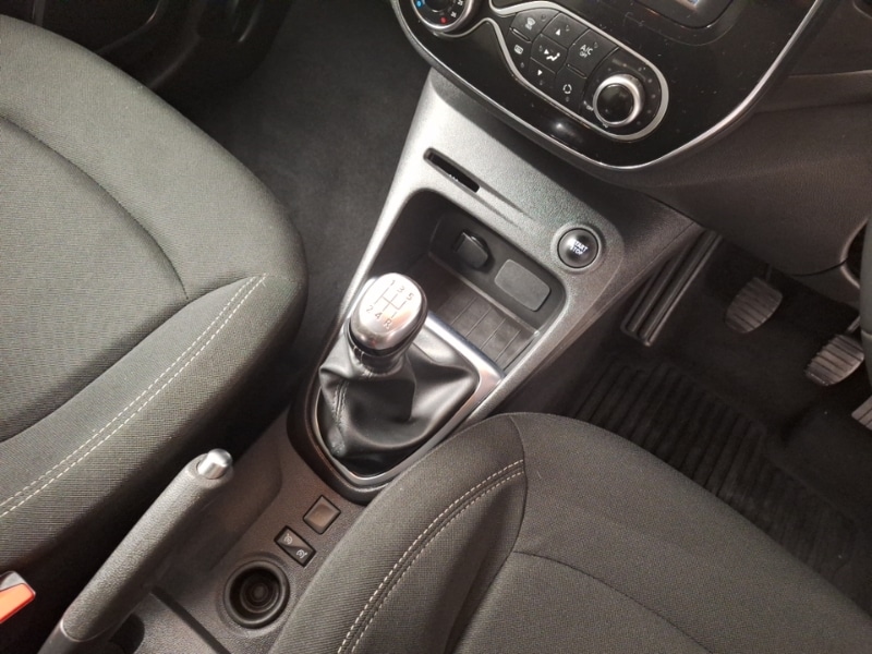 Used Renault Captur 2019 for sale - 76120899: Photo 11