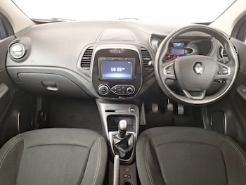 Used Renault Captur 2019 for sale - 76120899: Photo 2