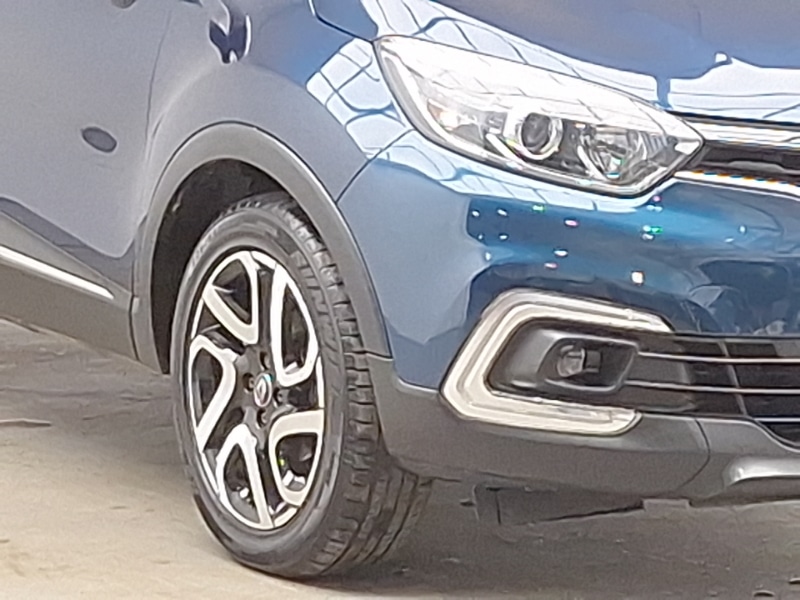 Used Renault Captur 2019 for sale - 76120899: Photo 9