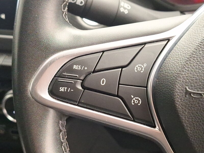 Used Renault Clio 2021 for sale - 76208449: Photo 14