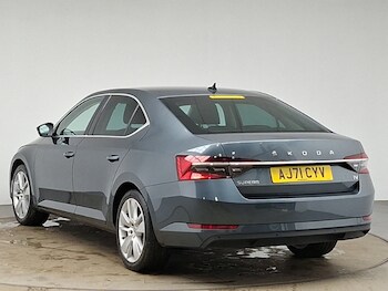 Used Skoda Superb 2021 for sale - 77536691: Photo