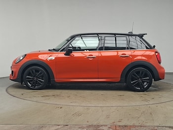 Used MINI Hatch 2019 for sale - 78490367: Photo