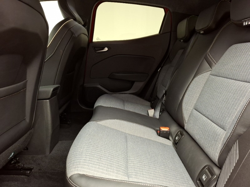 Used Renault Clio 2023 for sale - 77325305: Photo 6