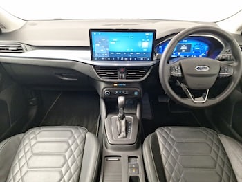 Used Ford Focus 2022 for sale - 76195601: Photo
