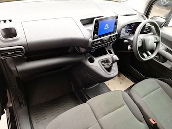 Used Citroen Berlingo 2024 for sale - 75591902: Photo