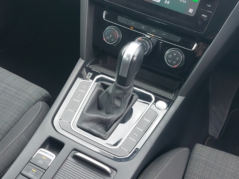 Used Volkswagen Passat 2020 for sale - 76373187: Photo 11