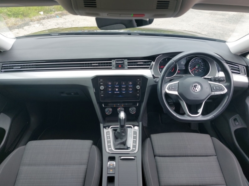 Used Volkswagen Passat 2020 for sale - 76373187: Photo 2