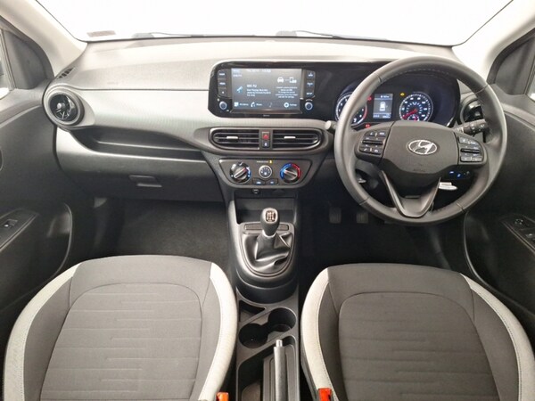 Used Hyundai i10 2021 for sale - 76145096: Photo 2