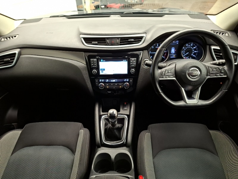 Used Nissan Qashqai 2018 for sale - 78065907: Photo 2