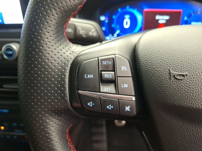 Used Ford Focus 2020 for sale - 77948086: Photo 17