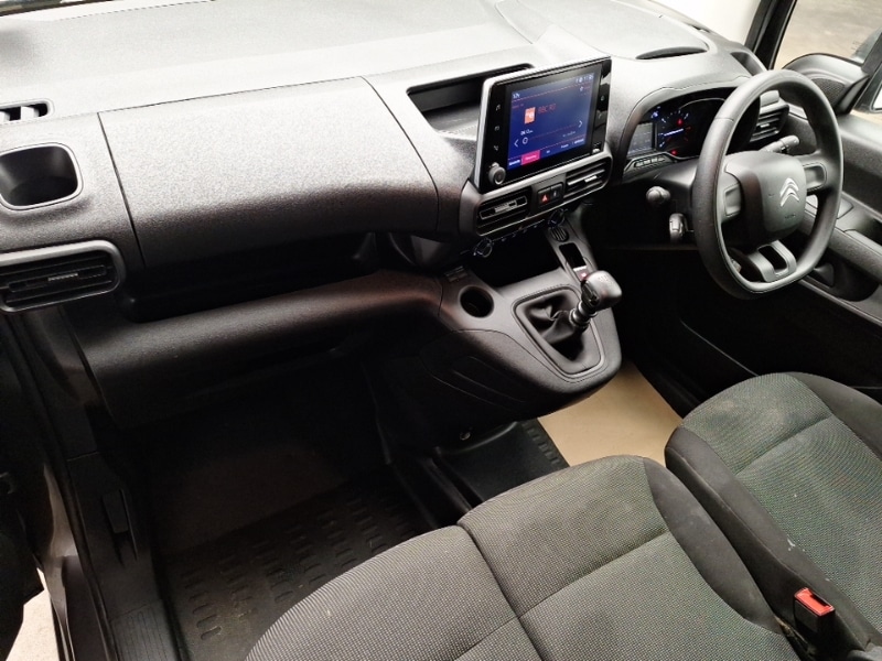 Used Citroen Berlingo 2024 for sale - 76579561: Photo 2