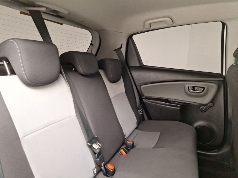 Used Toyota Yaris 2019 for sale - 78099134: Photo 13