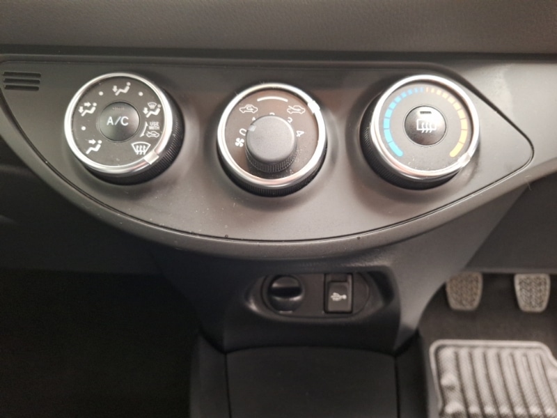 Used Toyota Yaris 2019 for sale - 78099134: Photo 14