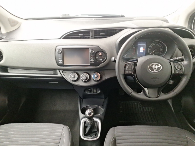 Used Toyota Yaris 2019 for sale - 78099134: Photo 2
