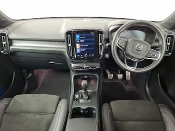 Used Volvo XC40 2021 for sale - 79399960: Photo