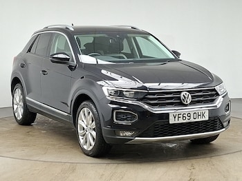 Used Volkswagen T-Roc 2019 for sale - 78515551: Photo