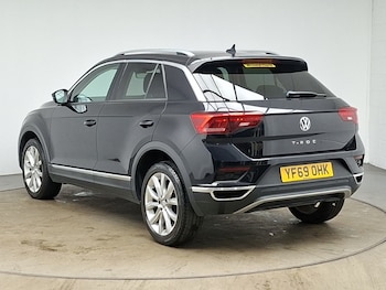 Used Volkswagen T-Roc 2019 for sale - 78515551: Photo