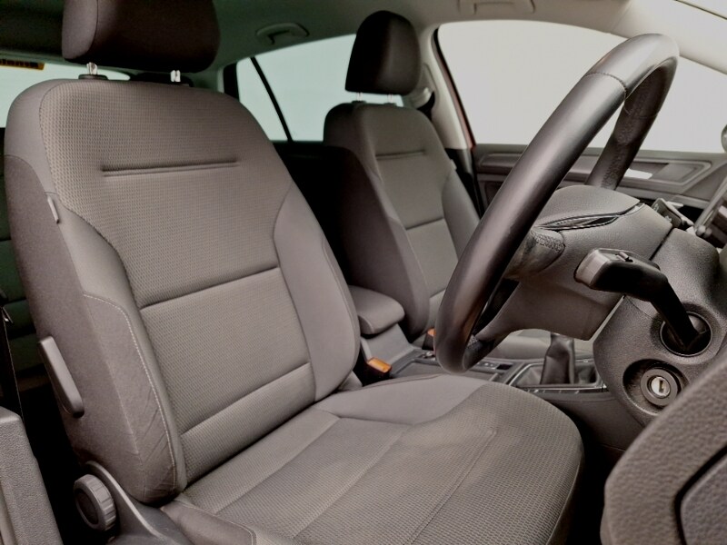 Used Volkswagen Golf 2019 for sale - 77352750: Photo 12