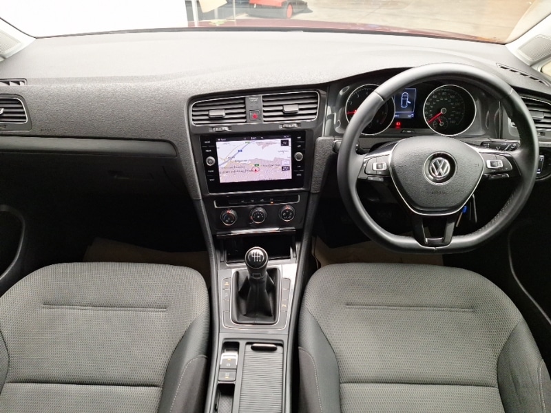 Used Volkswagen Golf 2019 for sale - 77352750: Photo 2