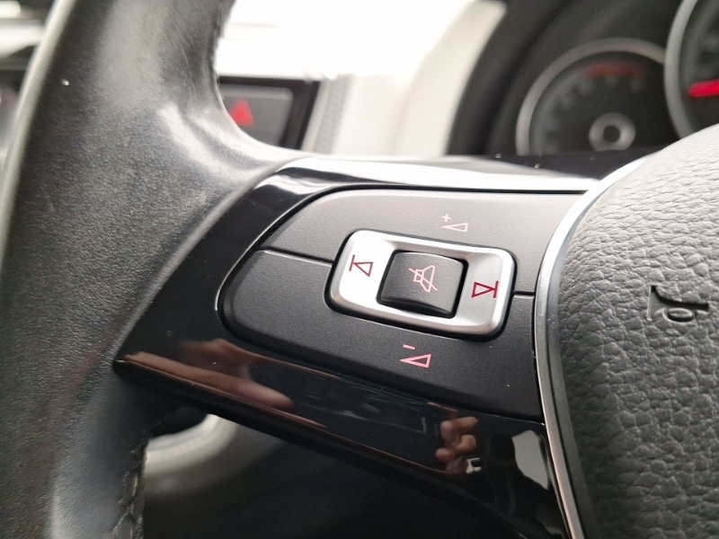 Used Volkswagen up! 2016 for sale - 77448253: Photo 14