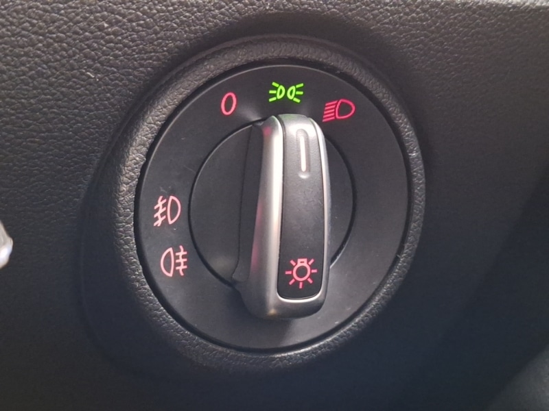 Used Volkswagen up! 2016 for sale - 77448253: Photo 17