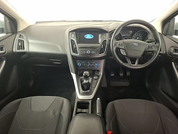 Used Ford Focus 2017 for sale - 79315846: Photo