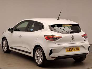 Used Renault Clio 2024 for sale - 74699055: Photo