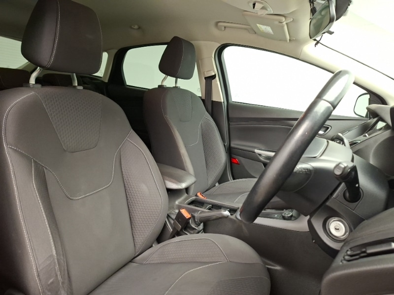 Used Ford Focus 2017 for sale - 78041331: Photo 12