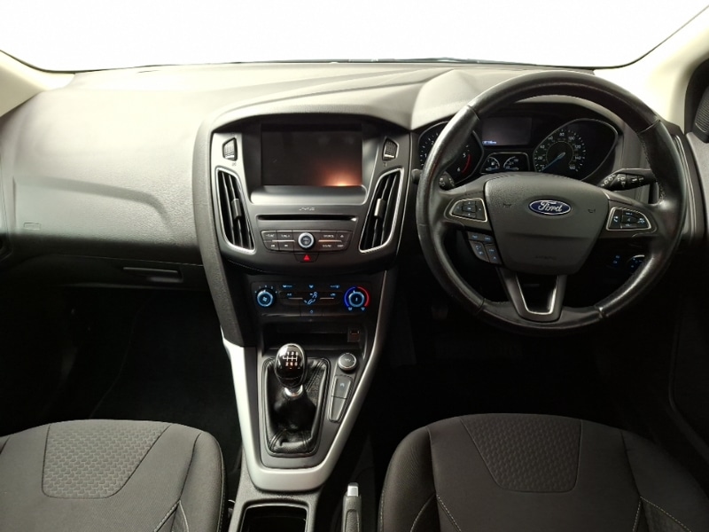 Used Ford Focus 2017 for sale - 78041331: Photo 2