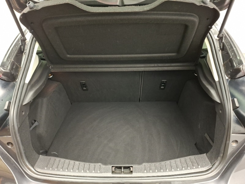 Used Ford Focus 2017 for sale - 78041331: Photo 8