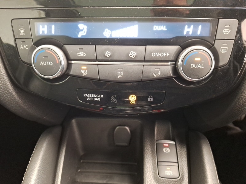 Used Nissan Qashqai 2018 for sale - 77141114: Photo 13