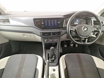 Used Volkswagen Polo 2021 for sale - 75695614: Photo