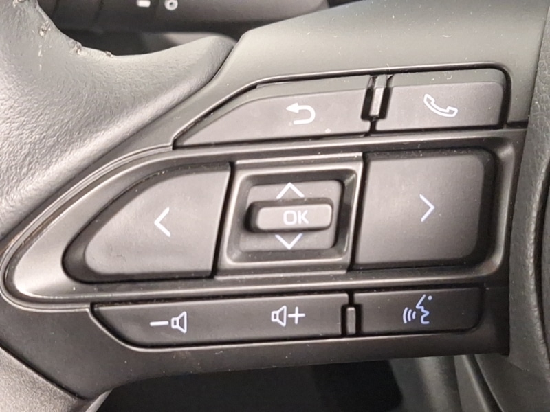 Used Mazda Mazda2 HYBRID 2022 for sale - 76920406: Photo 17