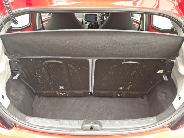 Used Toyota AYGO 2021 for sale - 76183454: Photo 8