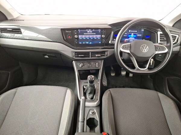 Used Volkswagen Polo 2022 for sale - 76078511: Photo 2