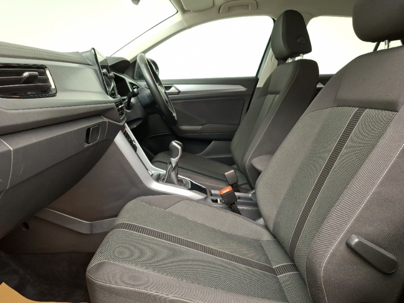 Used Volkswagen T-Roc 2022 for sale - 77265711: Photo 5