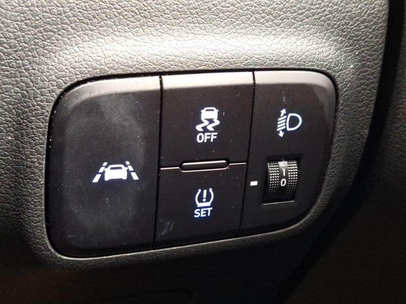 Used Hyundai i10 2023 for sale - 77439411: Photo 16