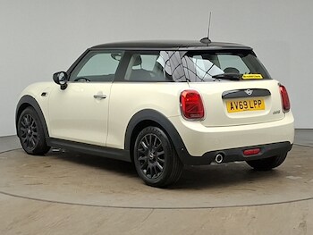 Used MINI Hatch 2019 for sale - 77439408: Photo