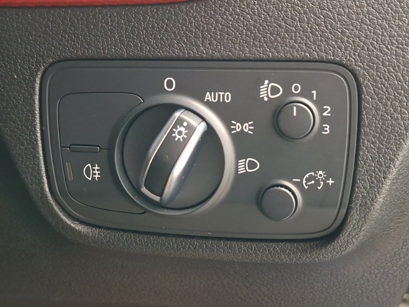 Used Audi Q2 2017 for sale - 77645055: Photo 13