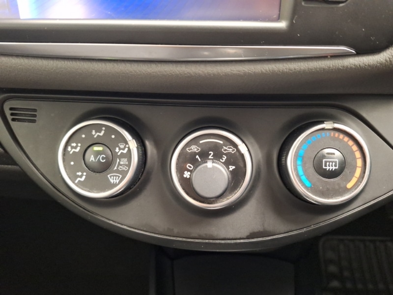 Used Toyota Yaris 2019 for sale - 77596610: Photo 18