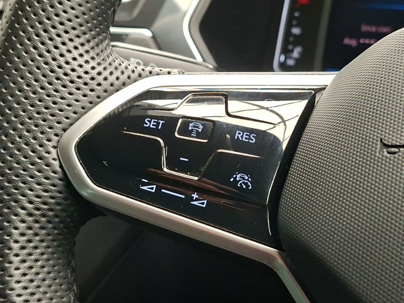 Used Volkswagen Tiguan 2023 for sale - 77300191: Photo 14