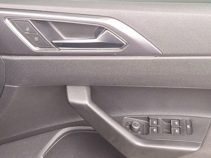 Used Volkswagen Taigo 2023 for sale - 76630570: Photo 14