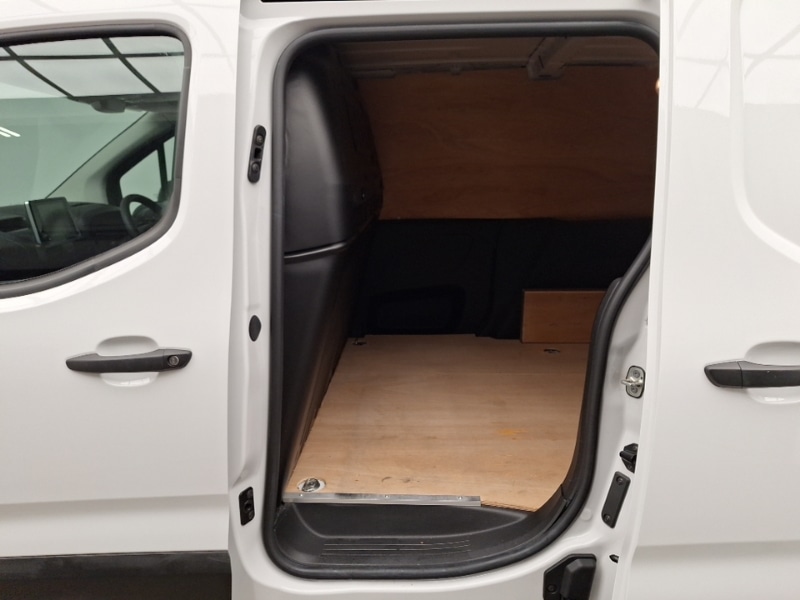 Used Citroen Berlingo 2023 for sale - 76880235: Photo 6