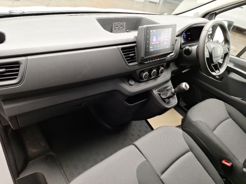 Used Renault Trafic 2024 for sale - 76537048: Photo 2