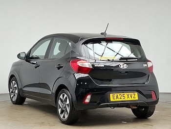 Used Hyundai i10 2025 for sale - 77400249: Photo
