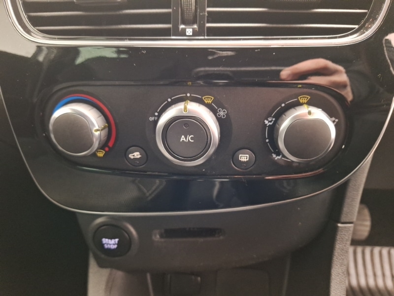 Used Renault Clio 2019 for sale - 76630682: Photo 13